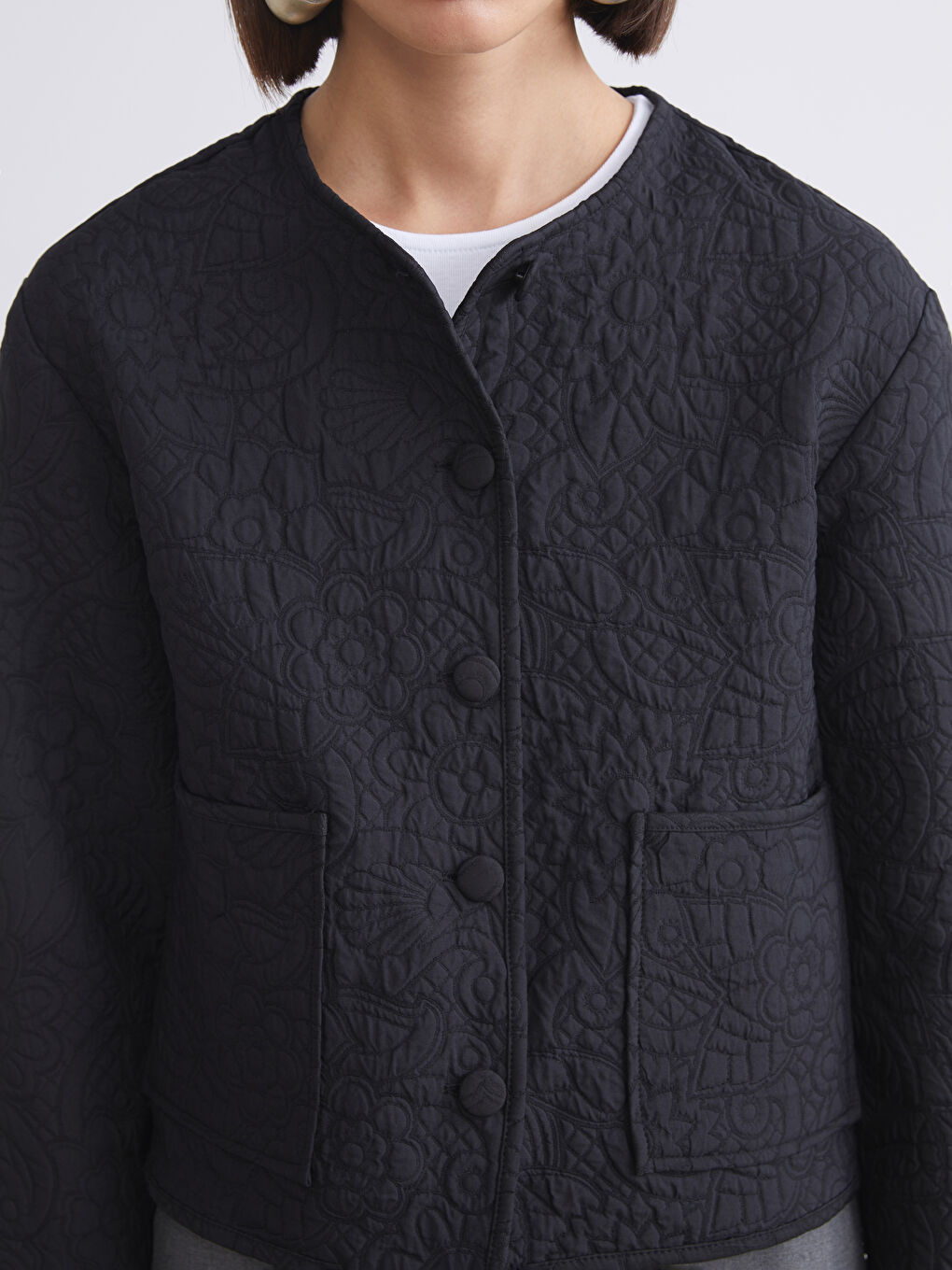 Siyah Bisiklet Yaka Kendinden Desenli Kadın Ceket-2