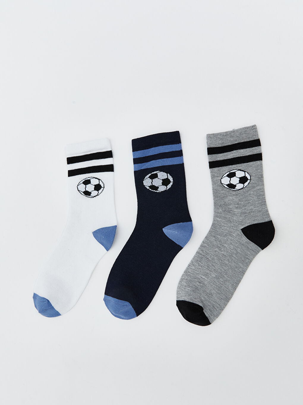 Beyaz Desenli Erkek Çocuk Soket Çorap 3'lü