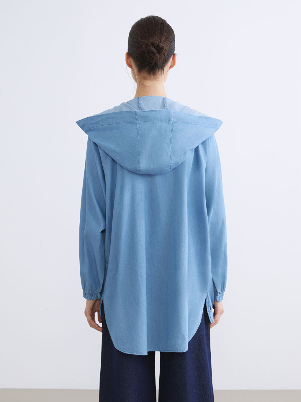 İndigo Kapüşonlu Oversize Kadın Jean Ceket-4