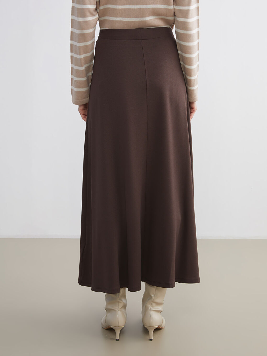 A-Line Flared Long Skirt-3