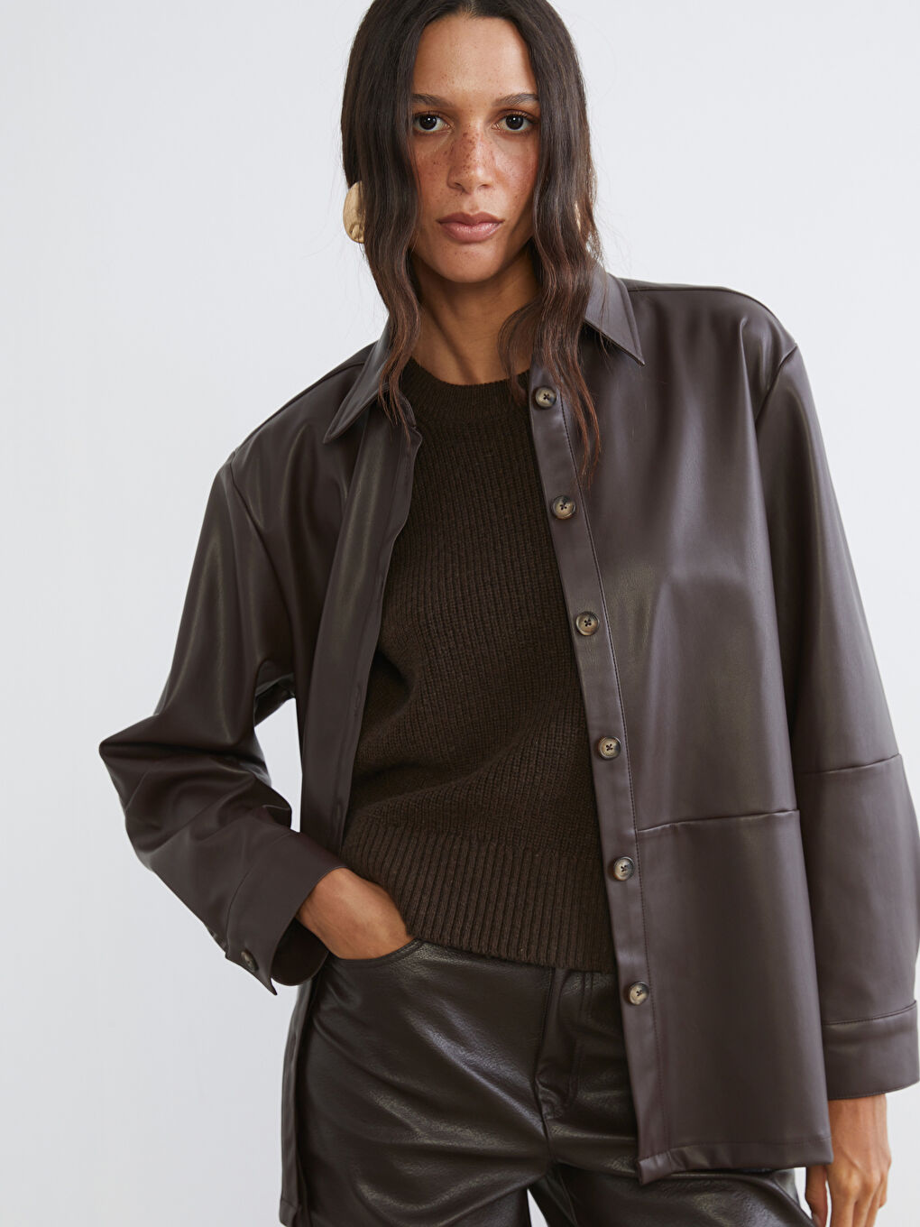Kahverengi Kadın Deri Görünümlü Gömlek Ceket