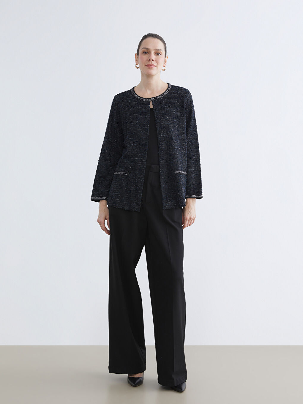 Crew Neck Patterned Women's Cardigan-1