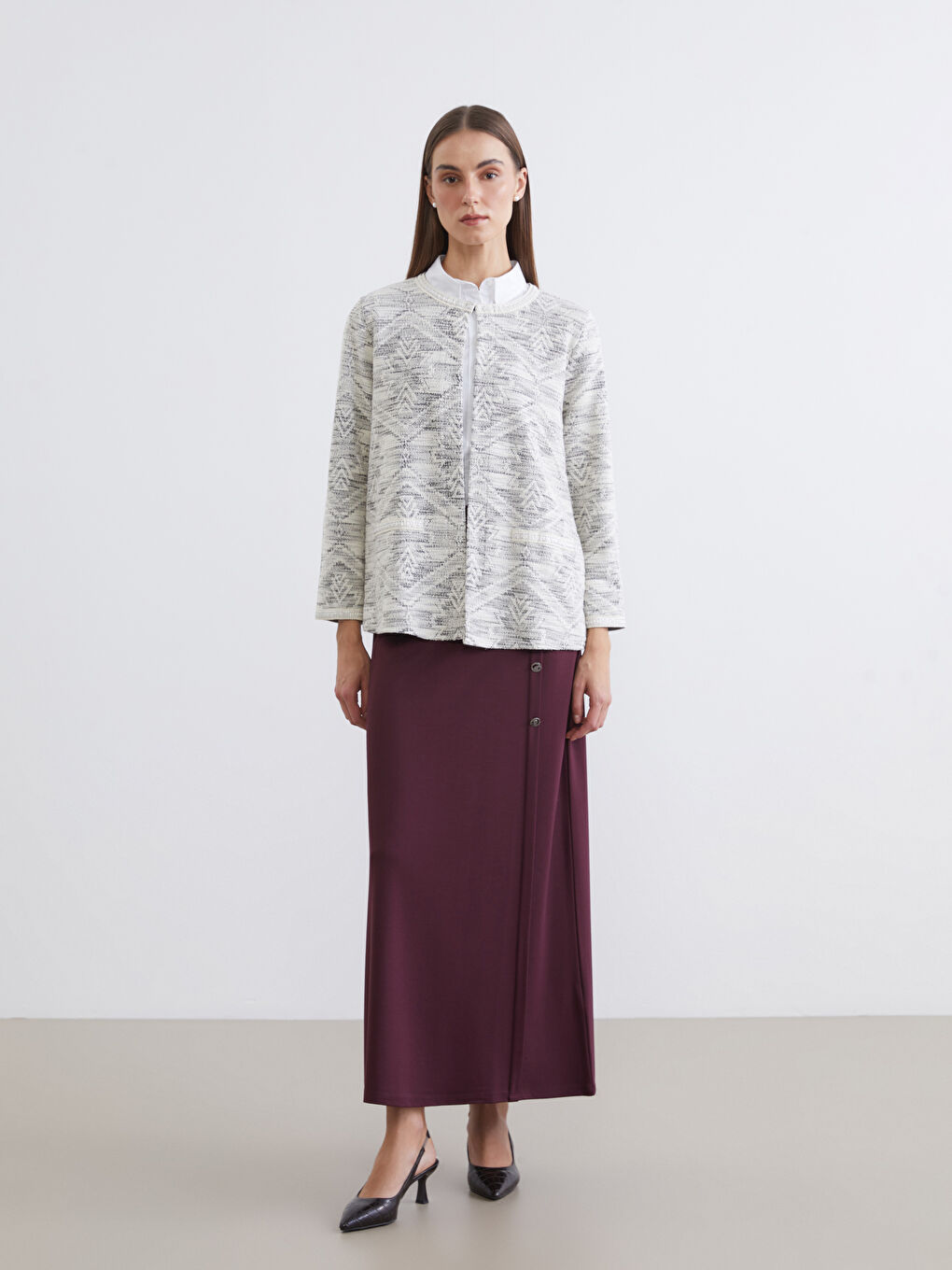 كارديجان أسود امرأة-1