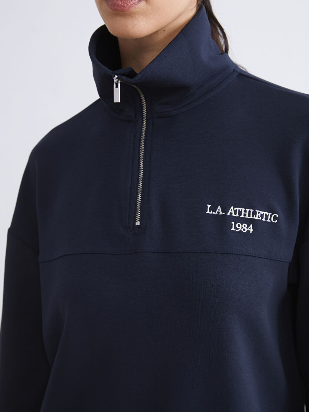 Lacivert Dik Yaka Nakışlı Oversize Kadın Sweatshirt Tunik-3