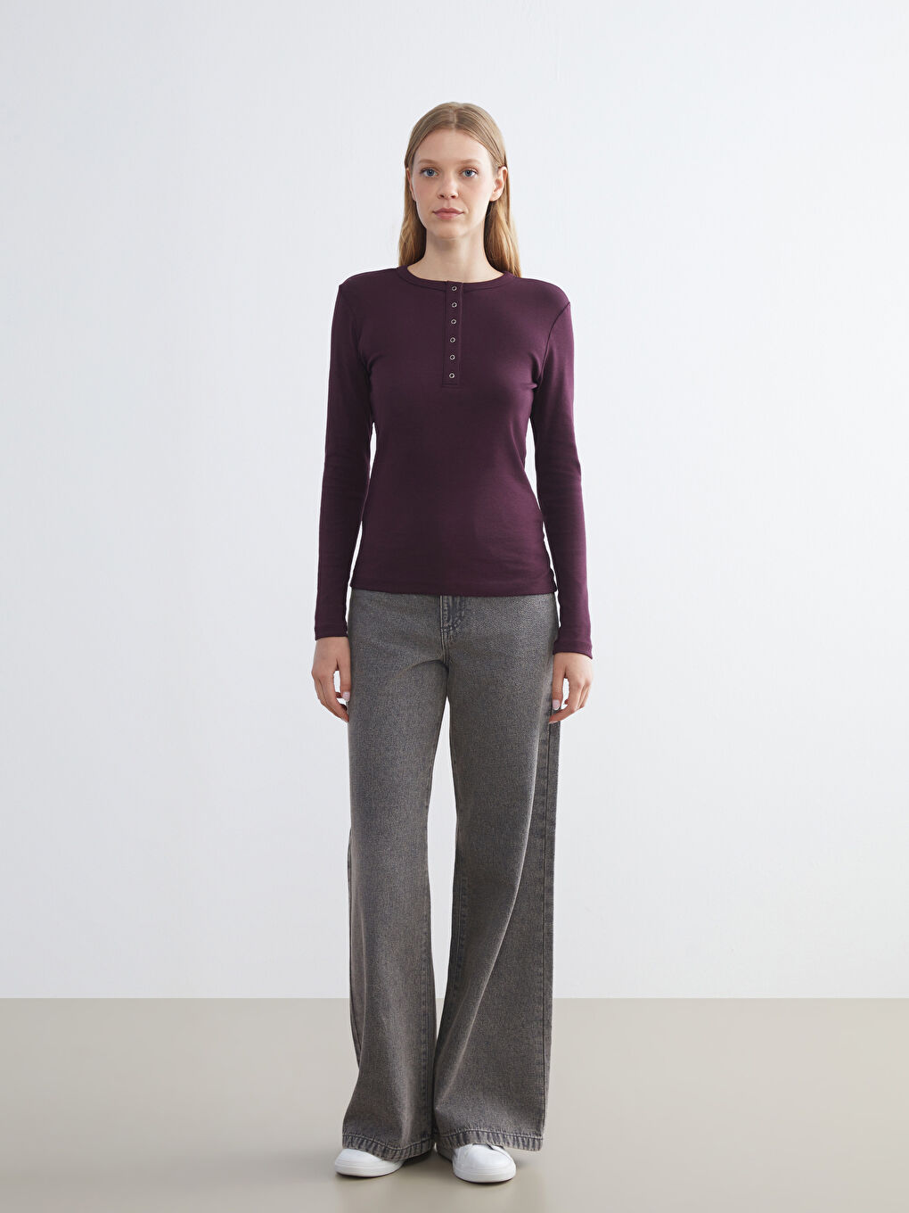 Crew Neck Ribbed Women's T-Shirt-1