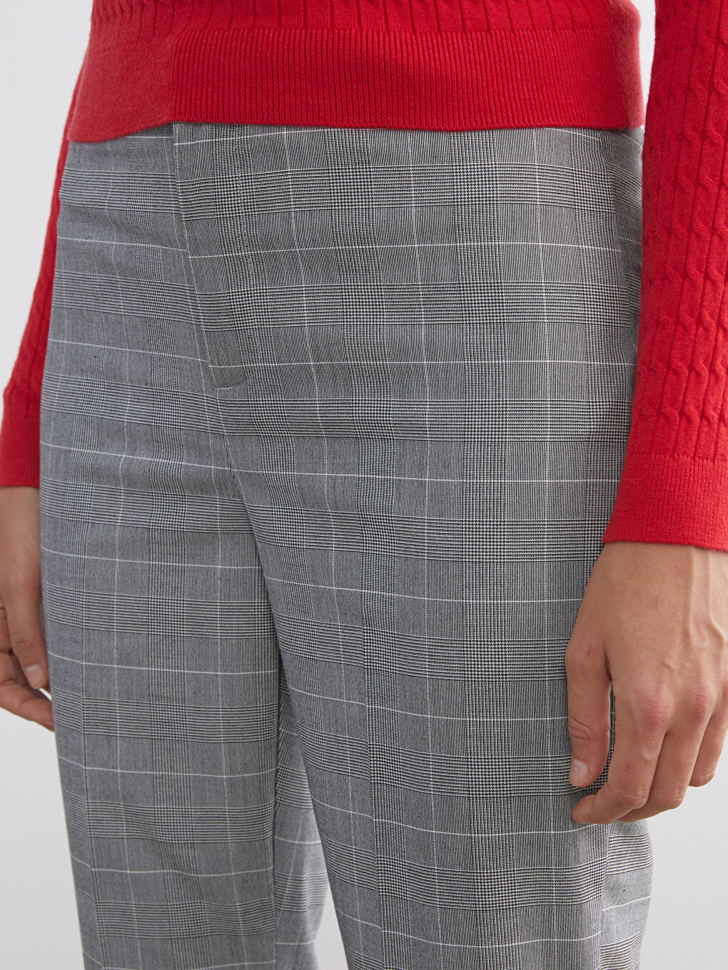 Siyah Dar Fit Ekose Kadın Pantolon-2