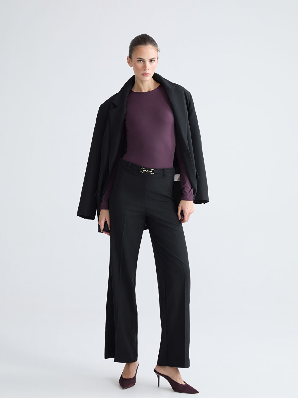 Siyah Beli Kemerli Geniş Paça Kadın Pantolon-6