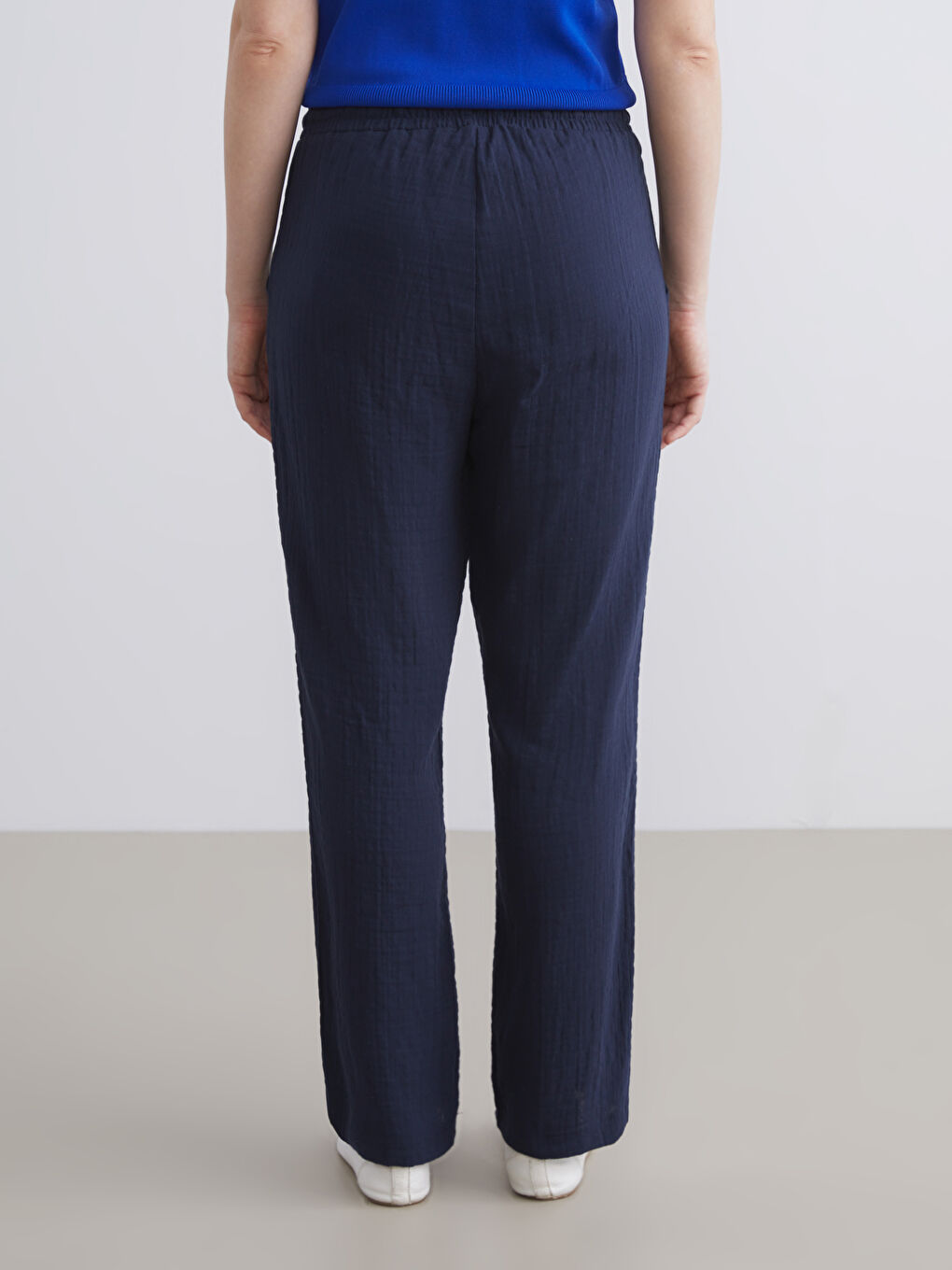 Lacivert Beli Lastikli Dokulu Kadın Pantolon-4