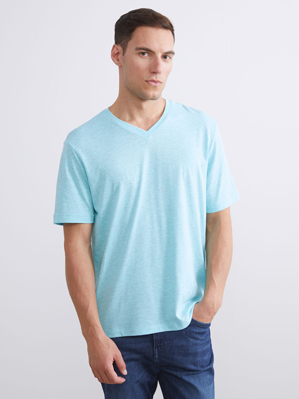T-shirt en Jersey à Encolure en V pour Hommes