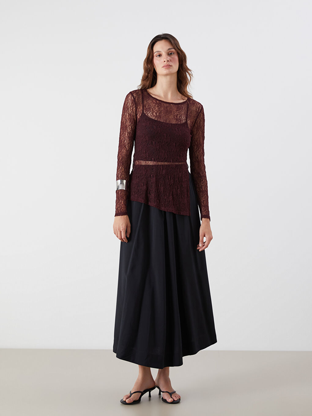 Crew Neck Lace Blouse-1