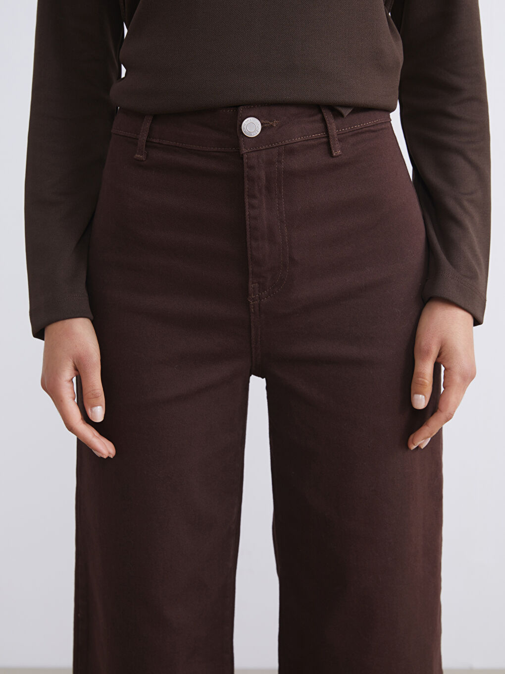 Wideleg Women's Jeans-2