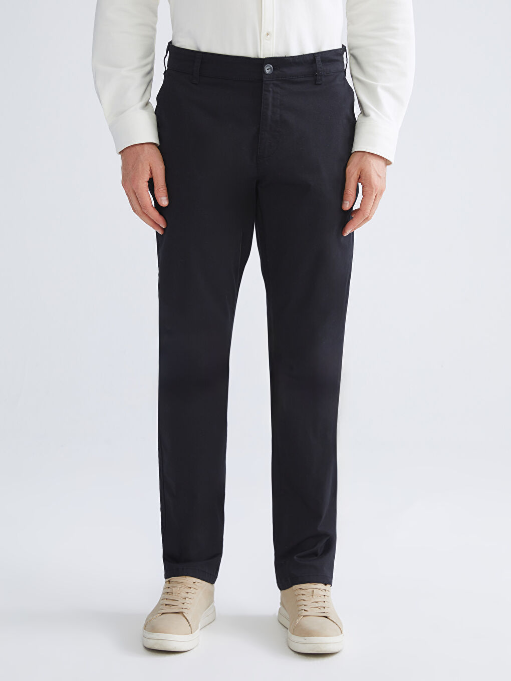 Siyah Standart Kalıp Erkek Chino Pantolon-1