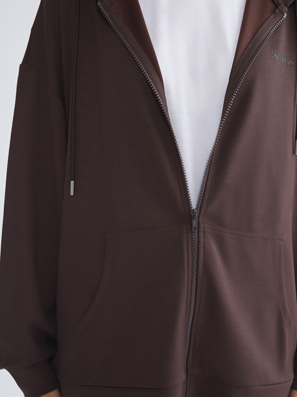 Kahverengi Kapüşonlu Oversize Kadın Fermuarlı Sweatshirt-2
