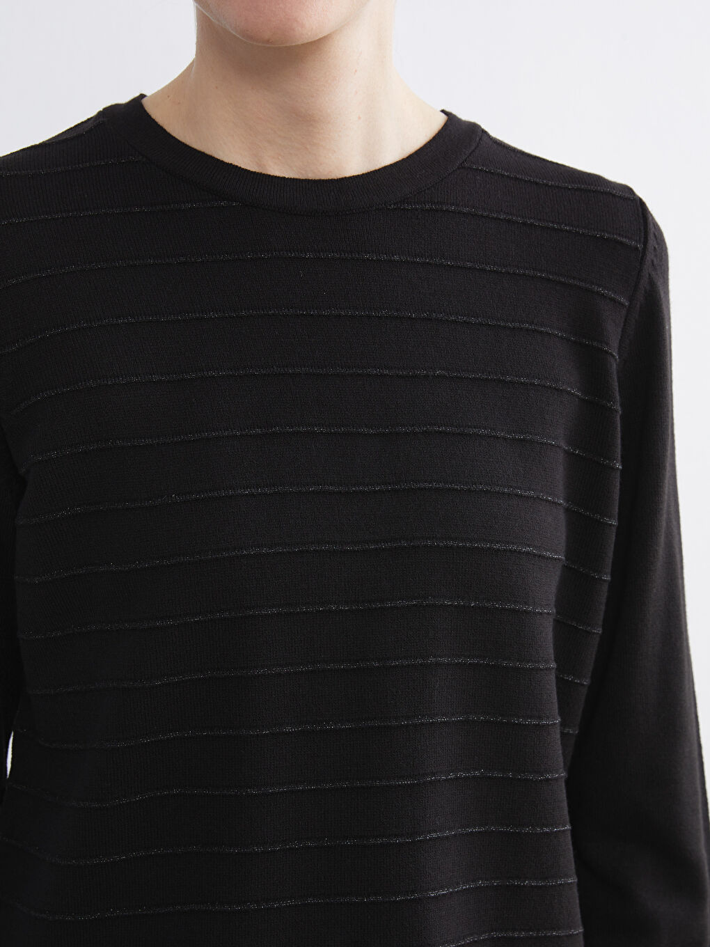 Crew Neck Striped Women's Knitwear Sweater-2