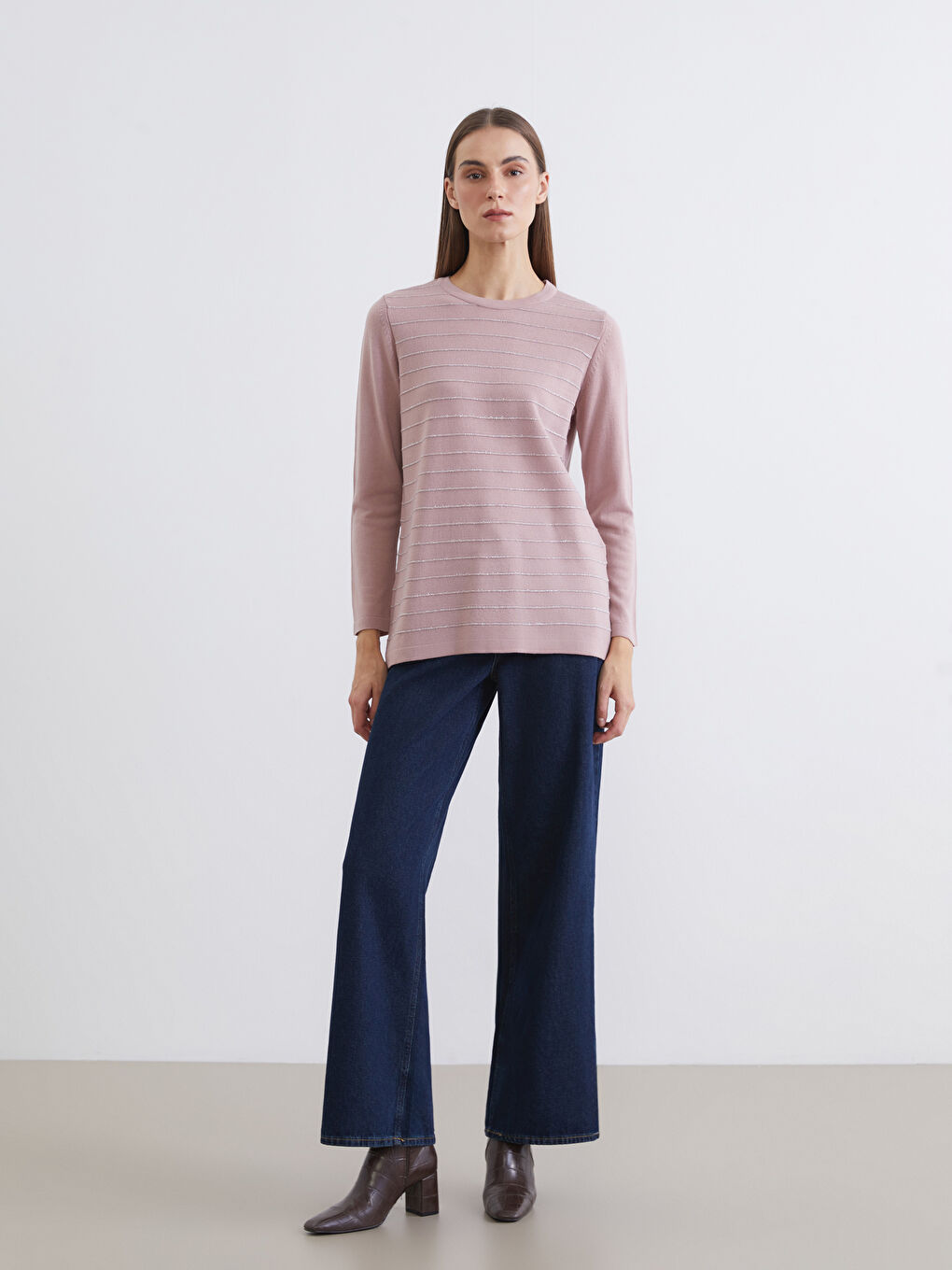 Пуловер с кръгло деколте и райе за жени от трико-1