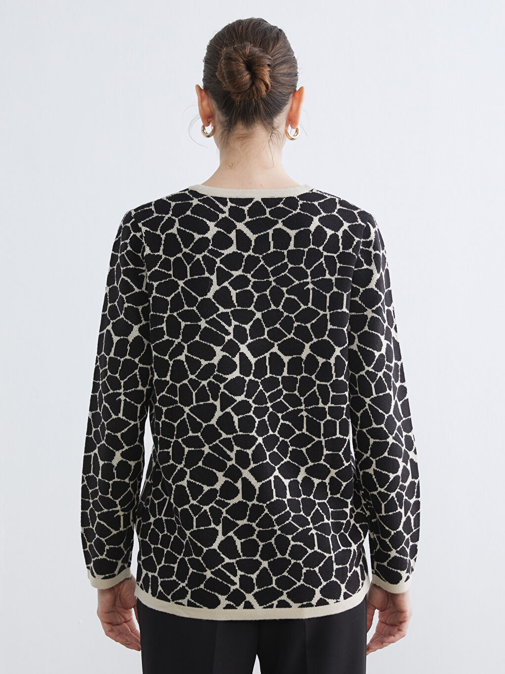 მრგვალი საყელო ნიმუშიანი ქალებისთვის ტრიკოტაჟის სვიტერი-3