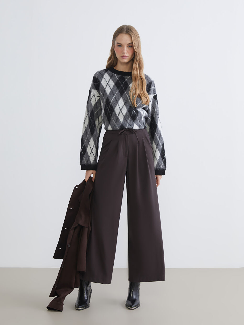 Kahverengi Loose Fit Geniş Paça Kadın Pileli Pantolon-3