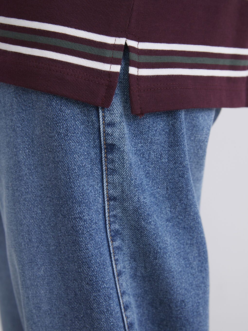 Karışık Bisiklet Yaka Çizgili Oversize Kadın Tişört-3