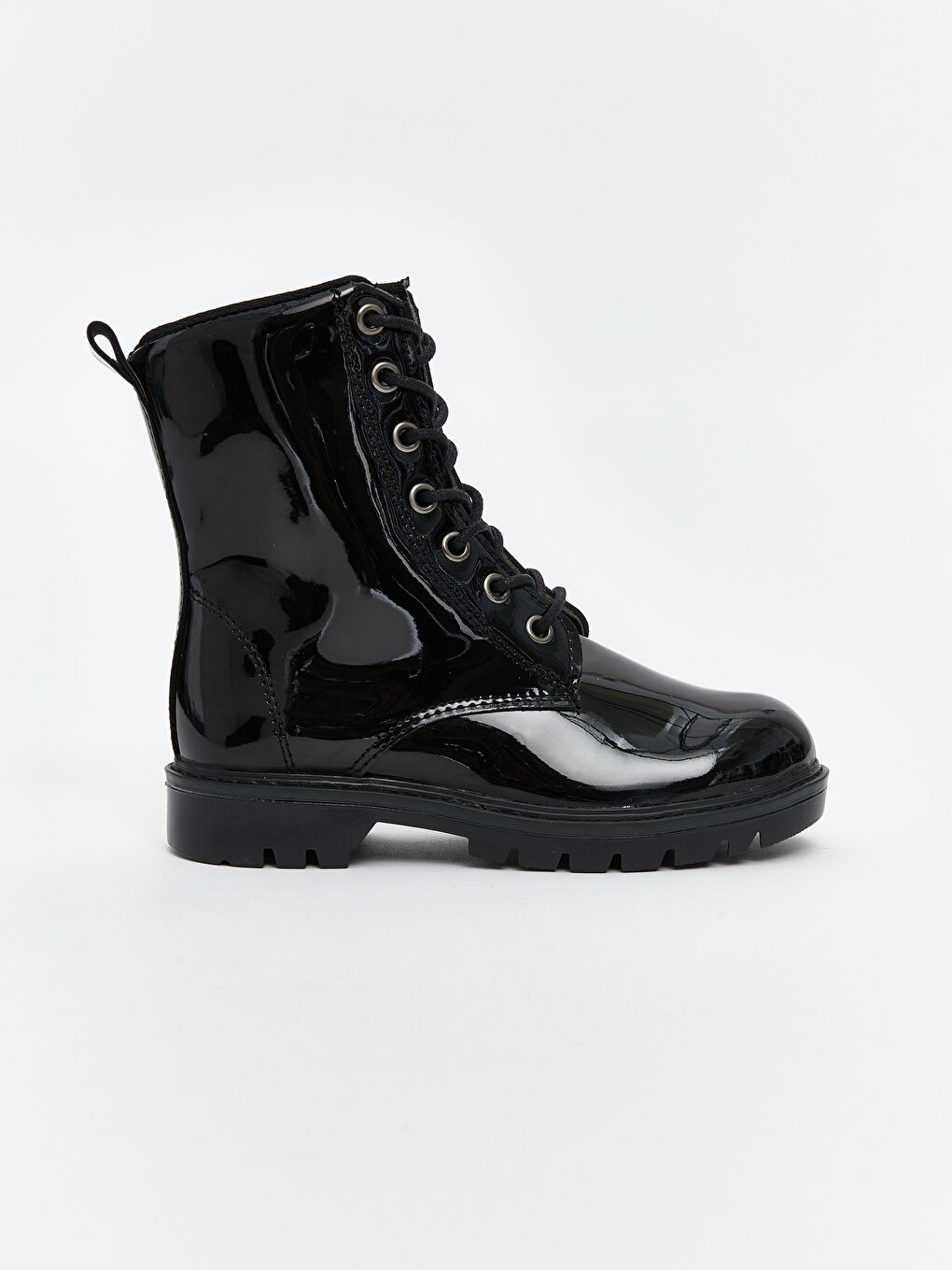 بوتات للبنات بأربطة وسوستة-1