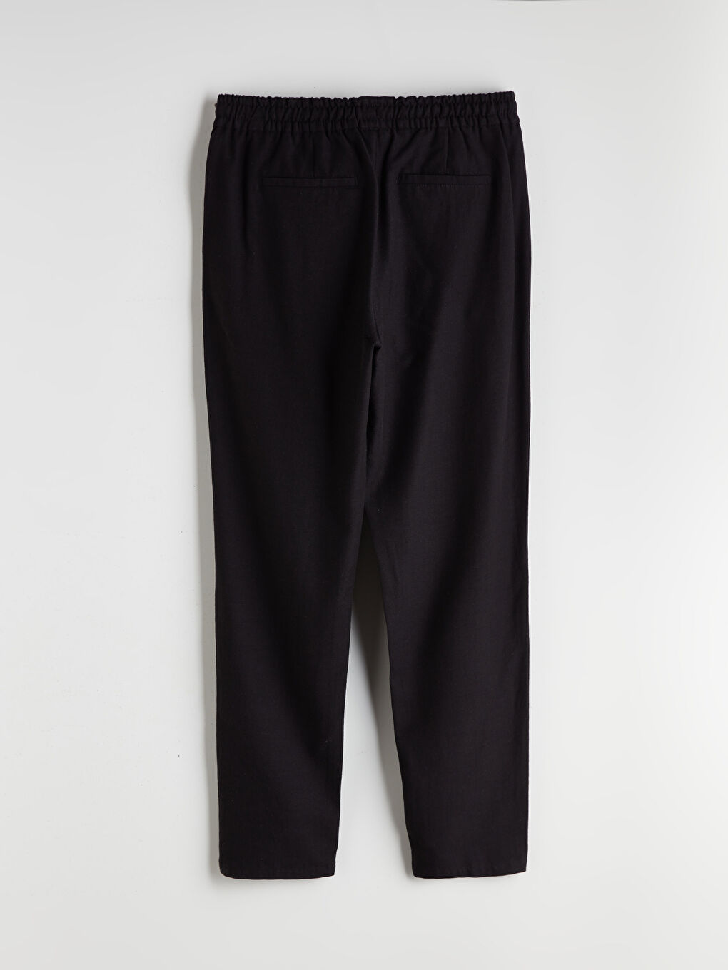 Siyah Standart Kalıp Keten Görünümlü Erkek Pantolon-5