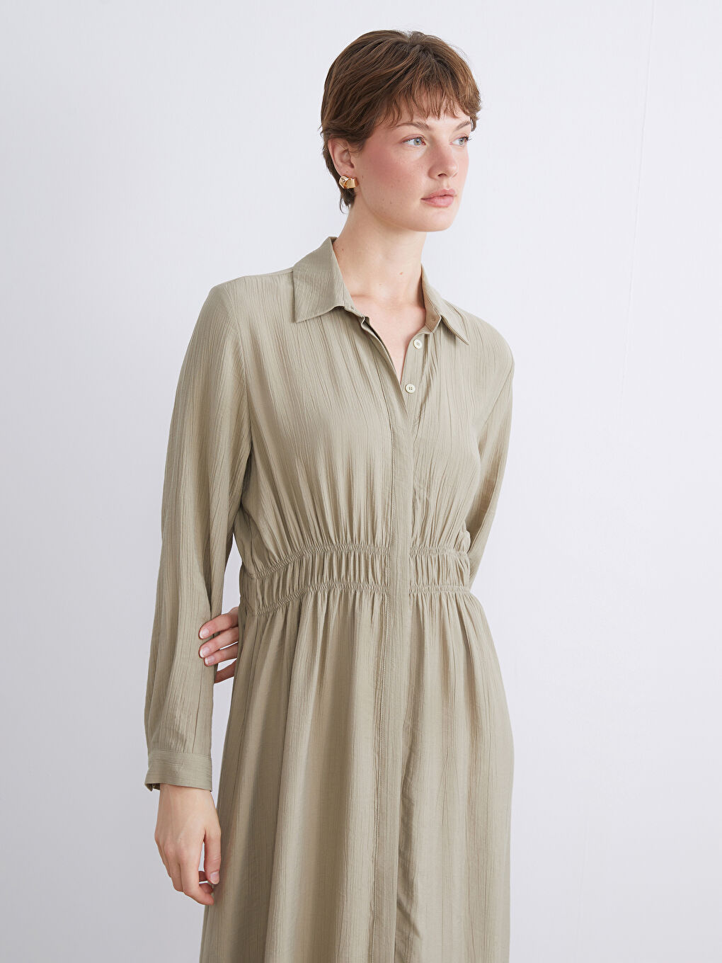 Yeşil Büyük Beden Dokulu Belden Oturtmalı Gömlek Elbise-4