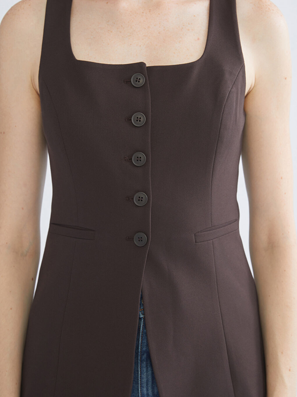 Kahverengi Kare Yaka Kadın Klasik Yelek-4