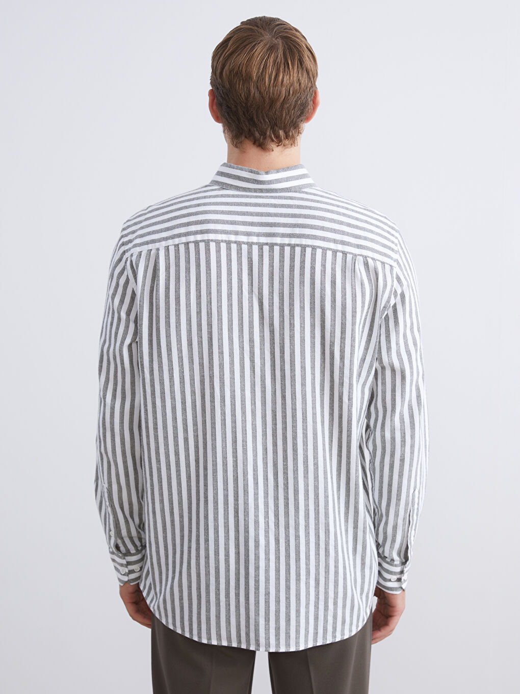 Haki Regular Fit Çizgili Keten Görünümlü Erkek Gömlek-3