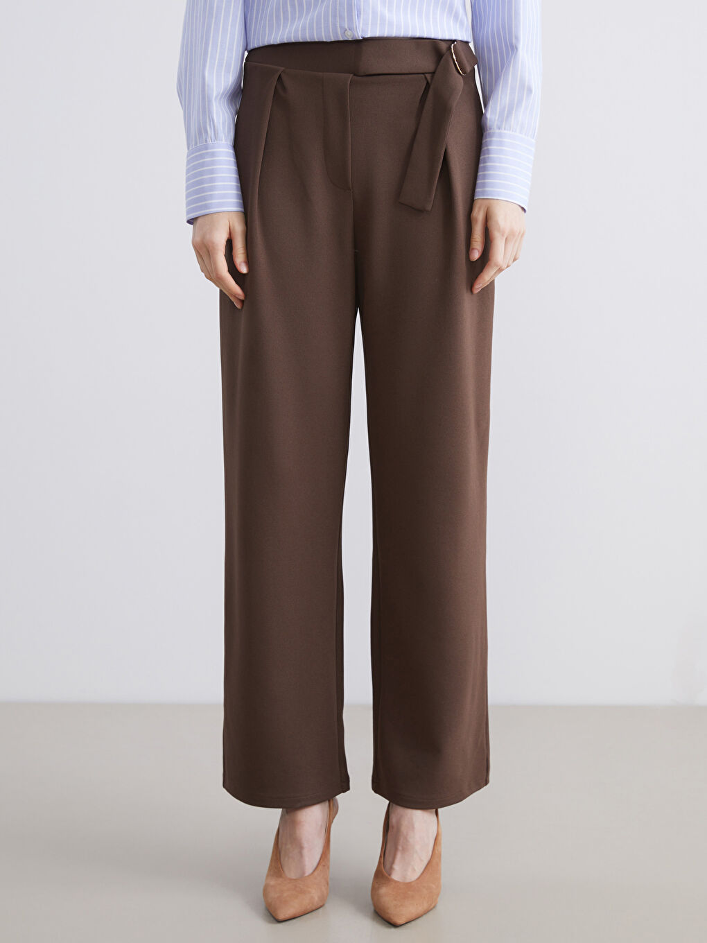 Hlače s Remenom za Žene-1