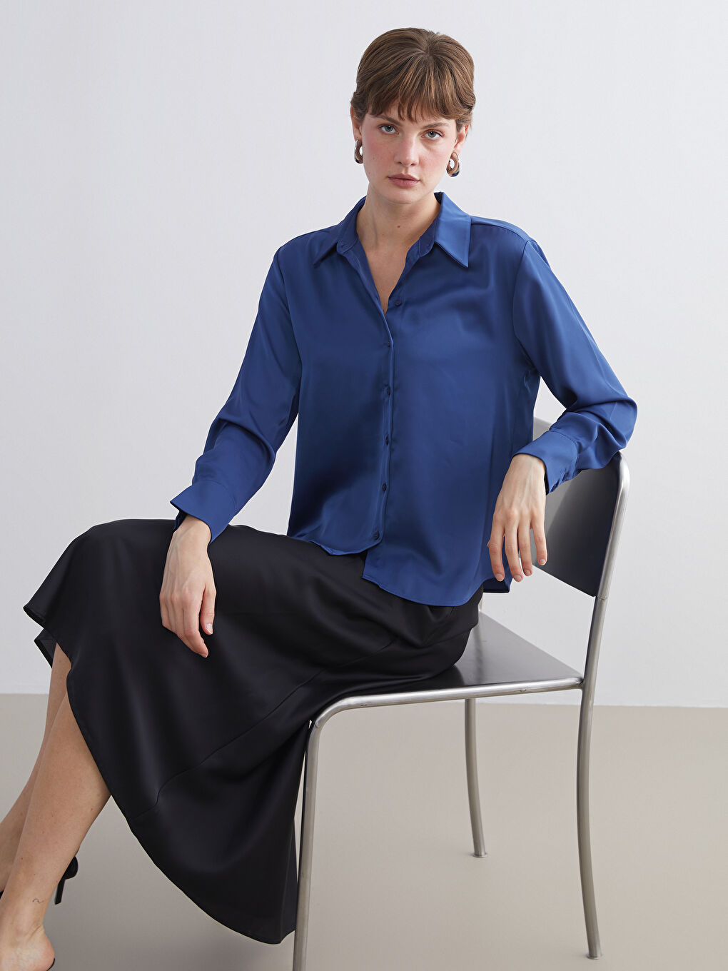 Lacivert Saten Kadın Gömlek