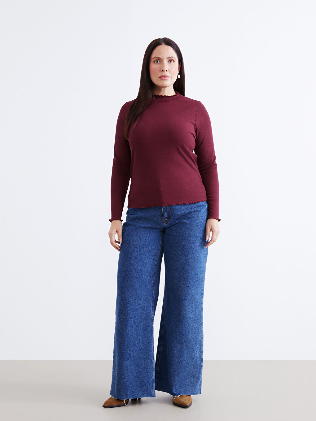 Bordo Fırfırlı Dik Yaka Kadın Body-3