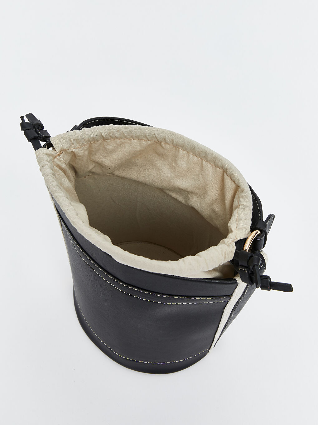 Siyah Deri Görünümlü Kadın Omuz Çantası-5