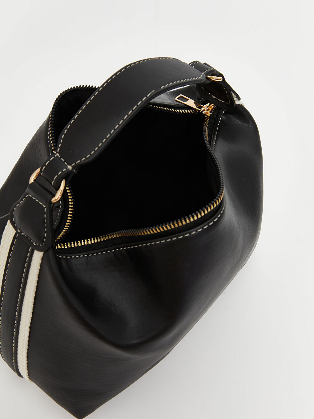 Siyah Ayarlanabilir Askılı Kadın Omuz Çantası-3