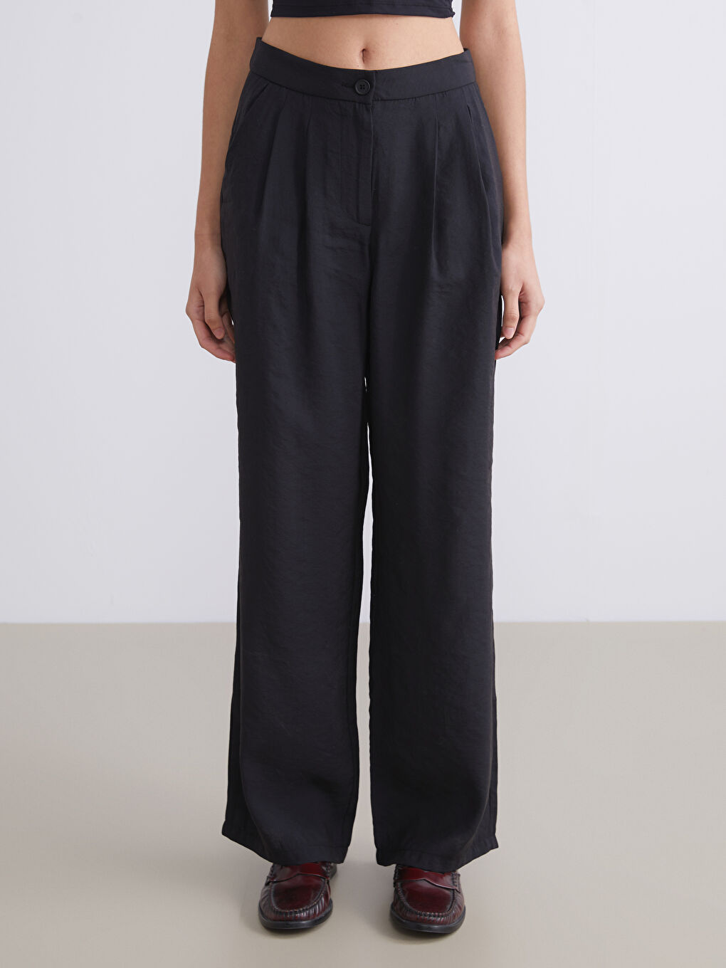 Siyah Modal Karışımlı Kadın Pantolon-1