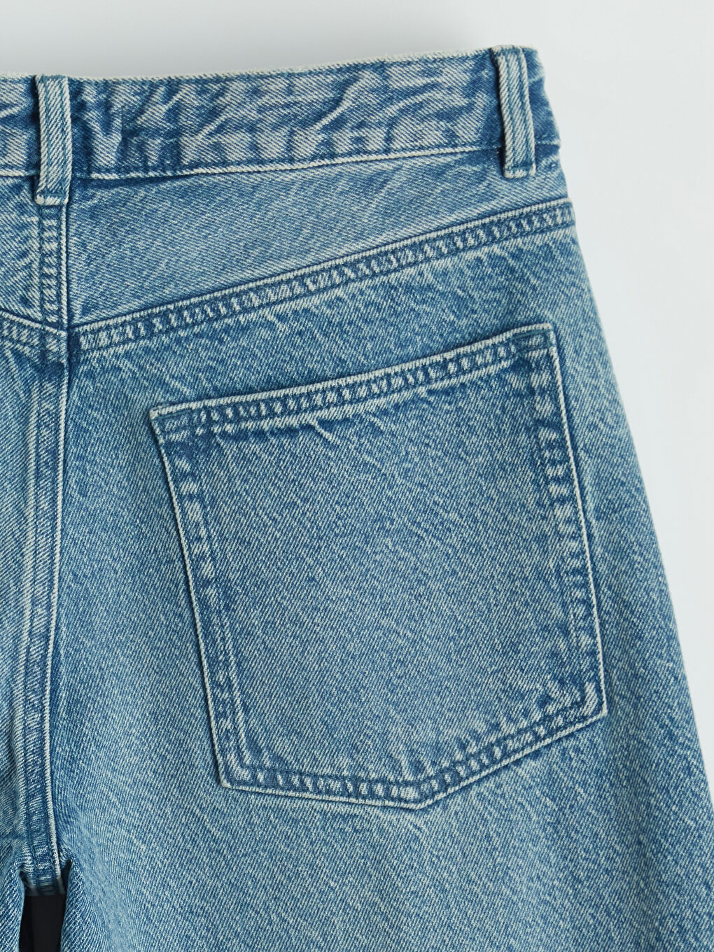 Balloon Fit Women's Jeans-2