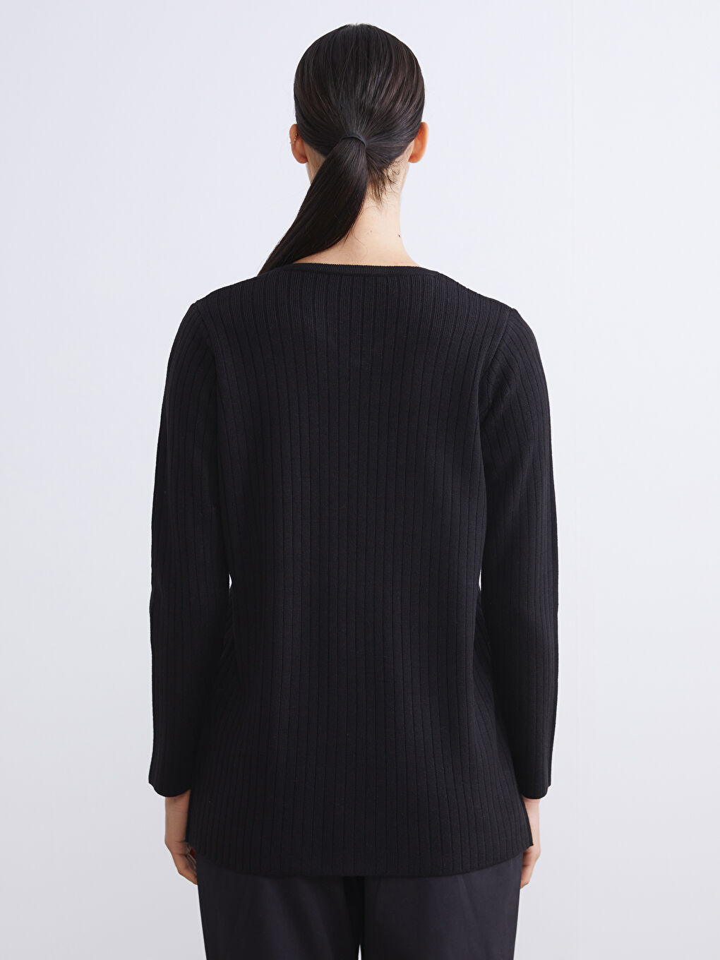 Siyah V Yaka Kadın Triko Kazak-4