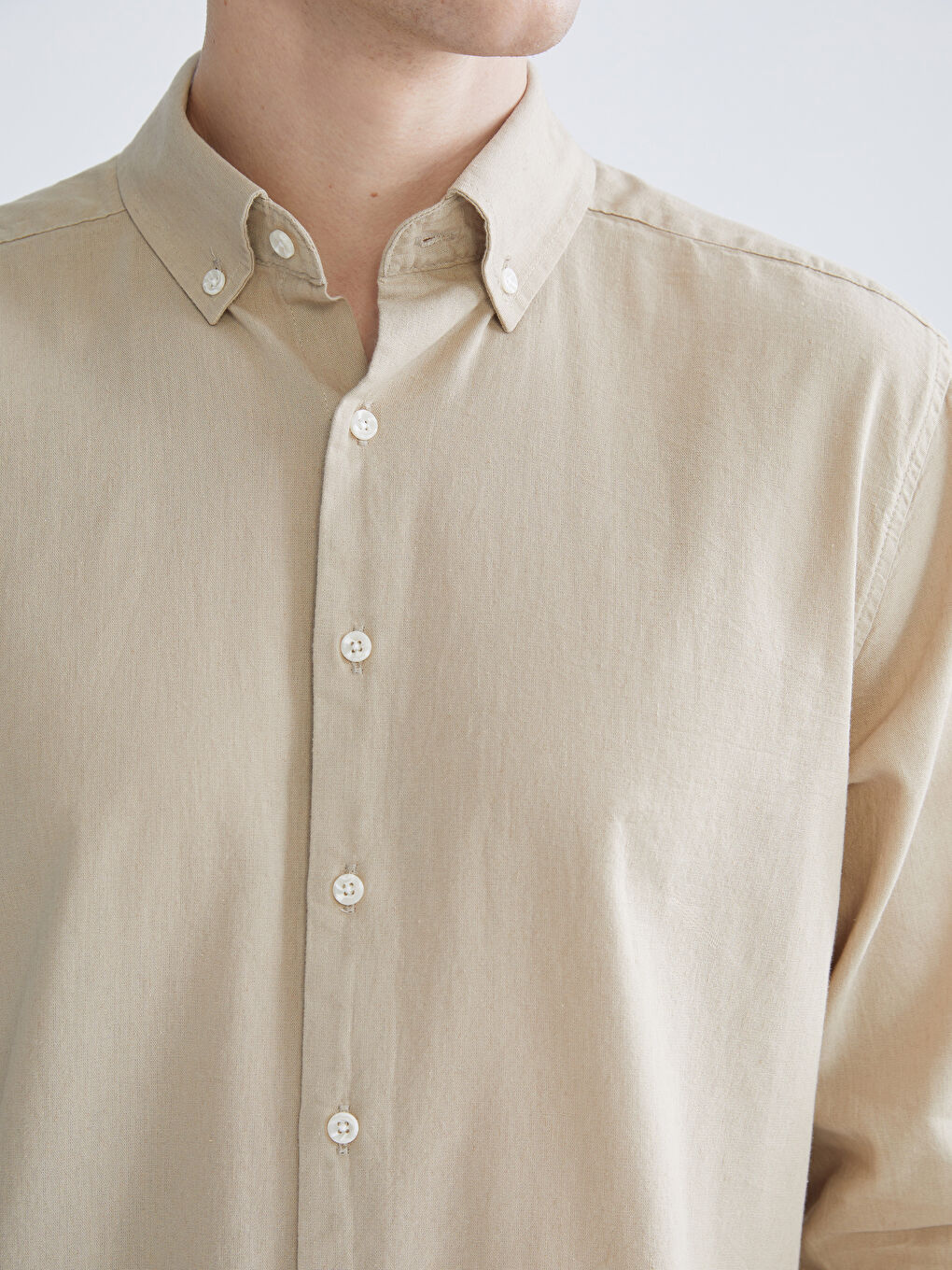 Bej Regular Fit Uzun Kollu Keten Görünümlü Erkek Gömlek-2