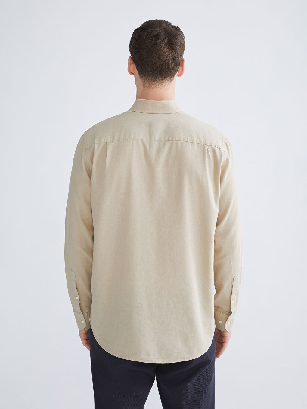 Bej Regular Fit Uzun Kollu Keten Görünümlü Erkek Gömlek-3