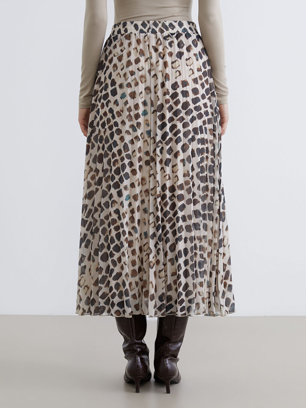 Elasticated Waist Patterned Chiffon Pleated Skirt-3