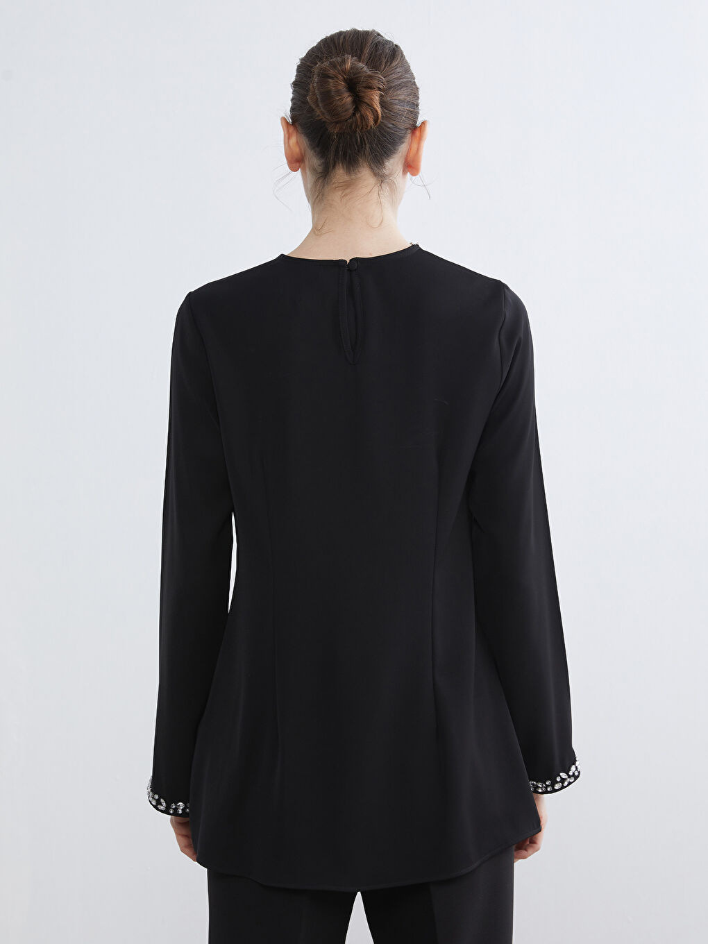 Siyah Taşlı Büzgülü Kadın Tunik-7