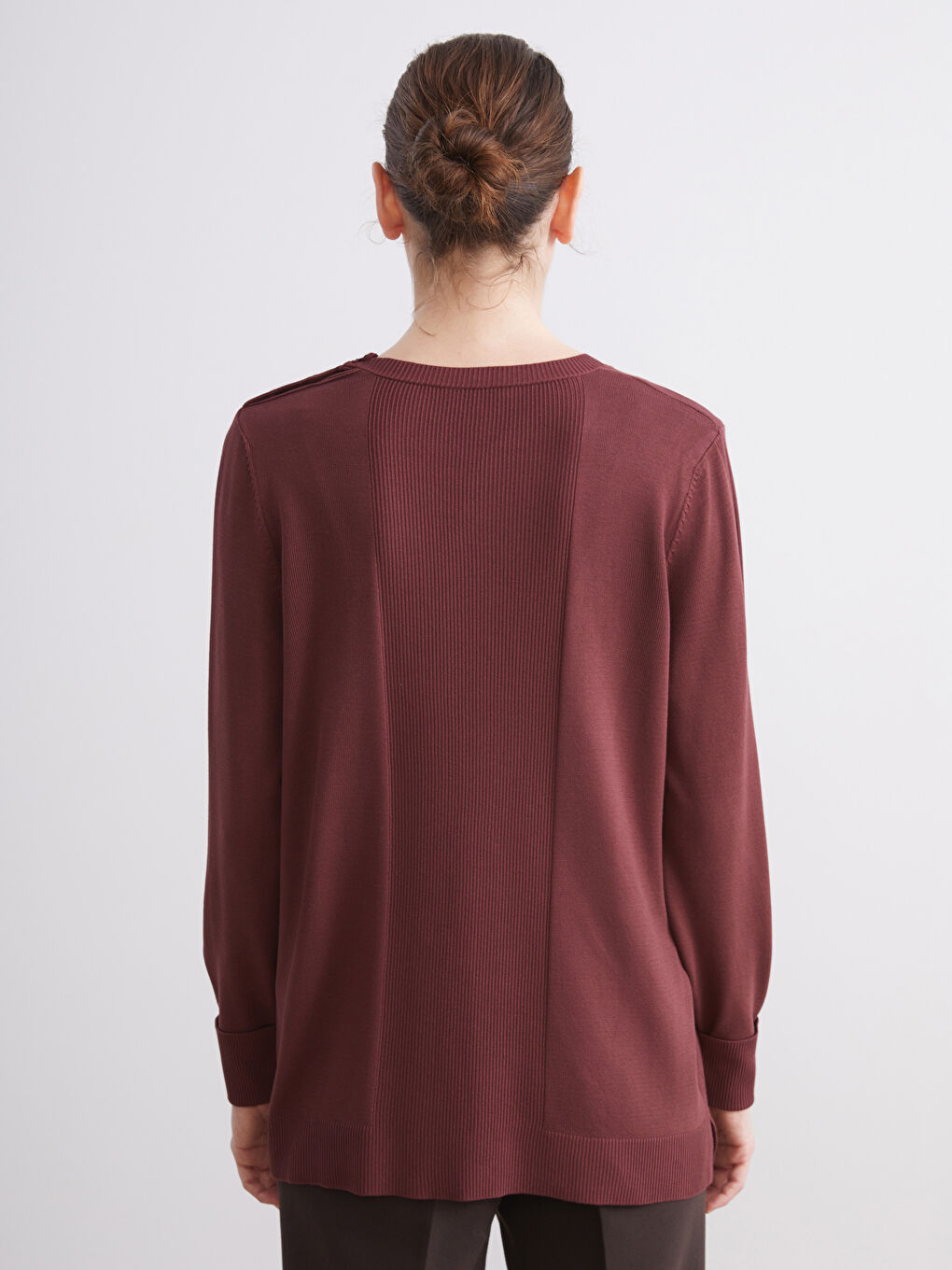 Crew Neck Women's Knitwear Sweater-3
