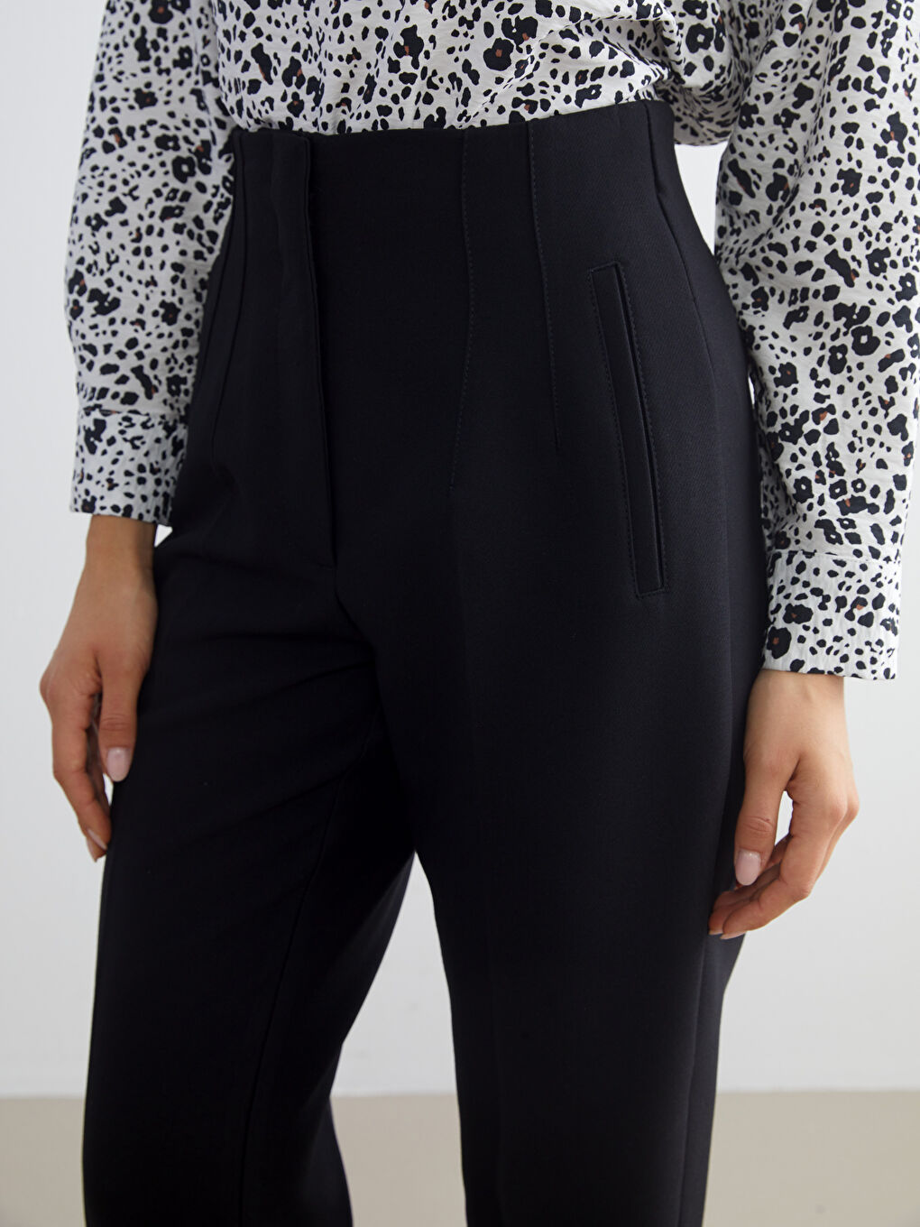 Siyah Büyük Beden Standart Fit Kadın Cigarette Pantolon-3