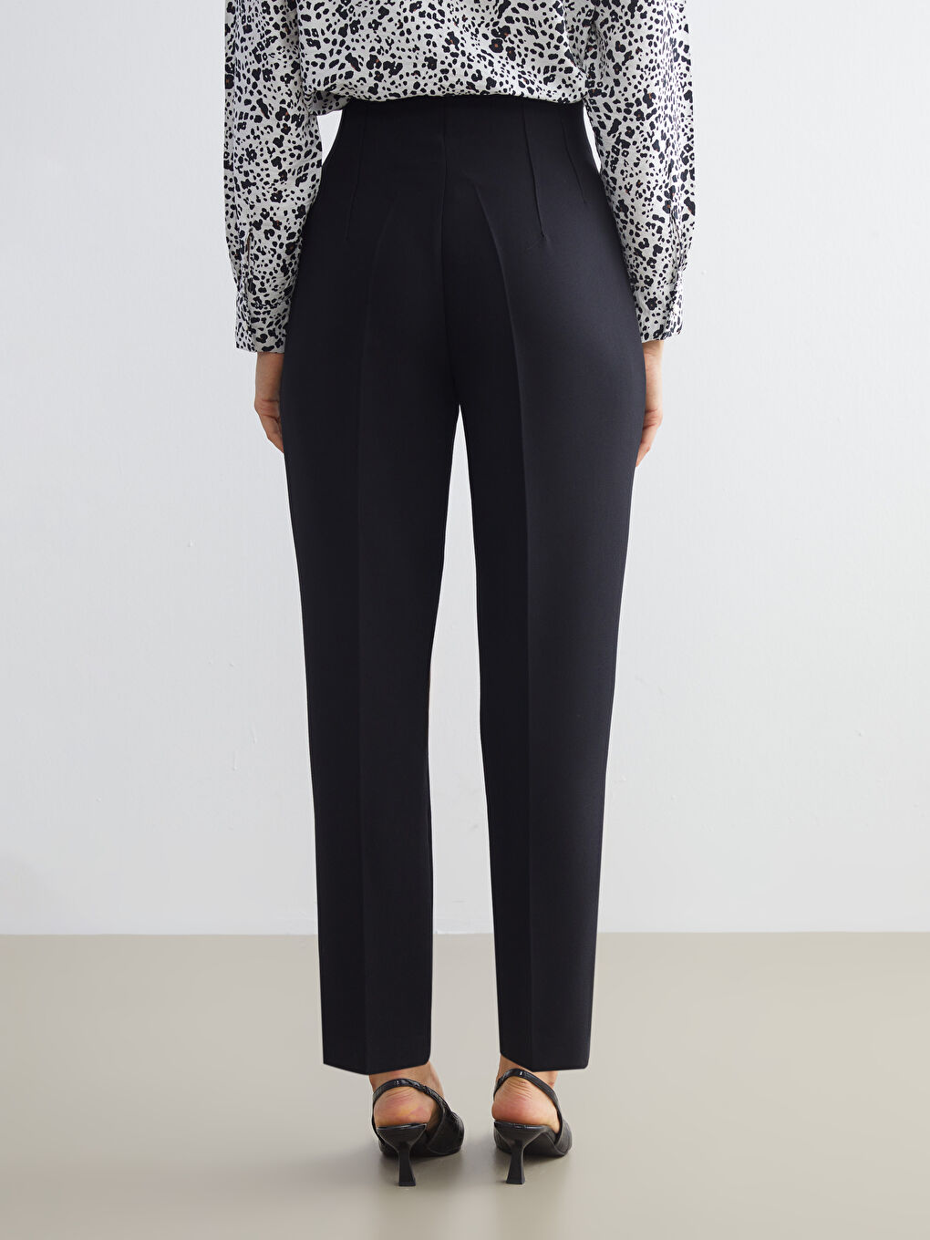 Siyah Büyük Beden Standart Fit Kadın Cigarette Pantolon-4