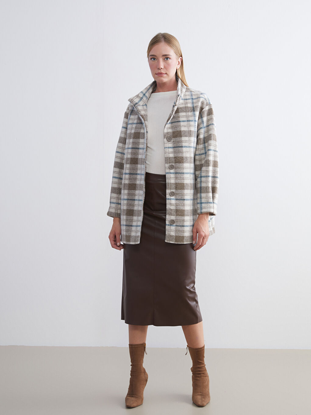 Woman BEIGE Wool Blended Overcoat-1