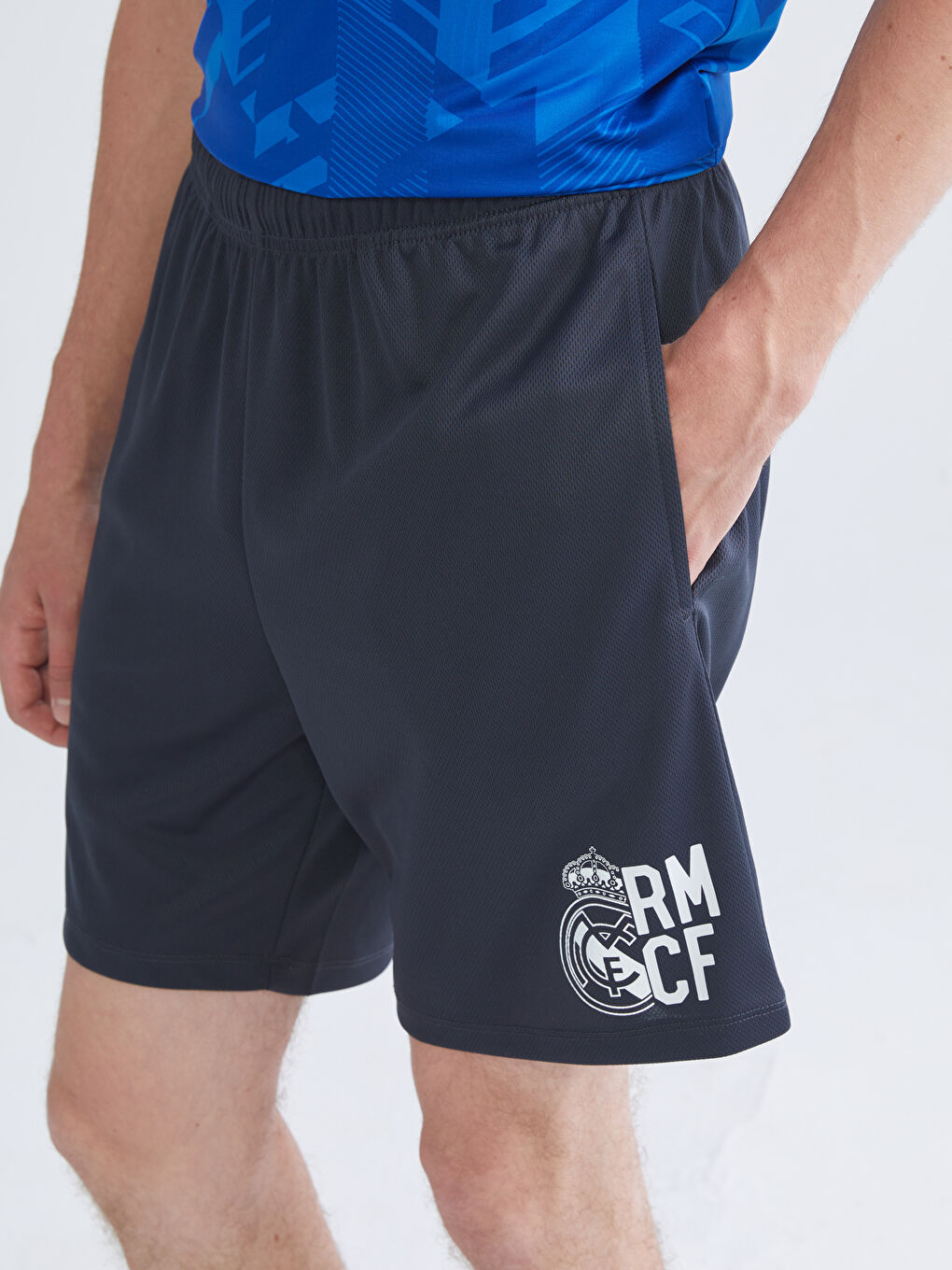 Regular Fit Real Madrid Printed Men's Fan Shorts-2