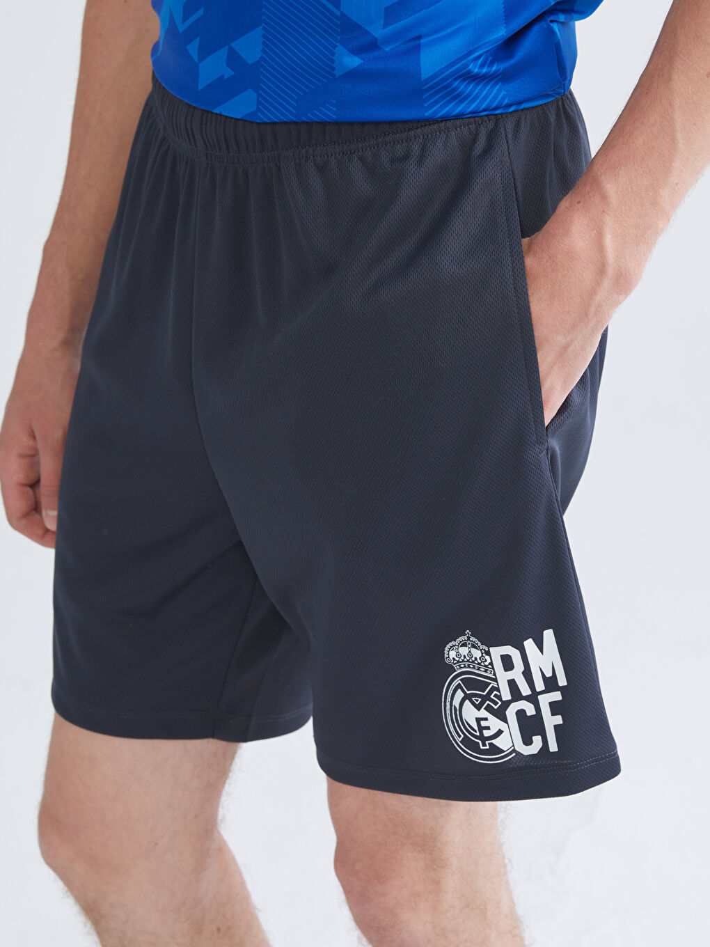 Regular Fit Real Madrid Printed Men's Fan Shorts-2