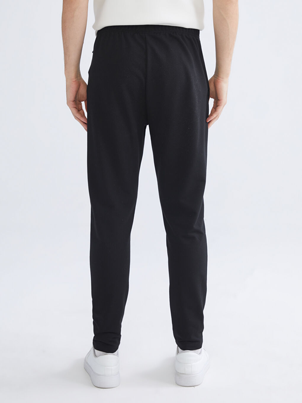 Man BLACK Sweatpants-3