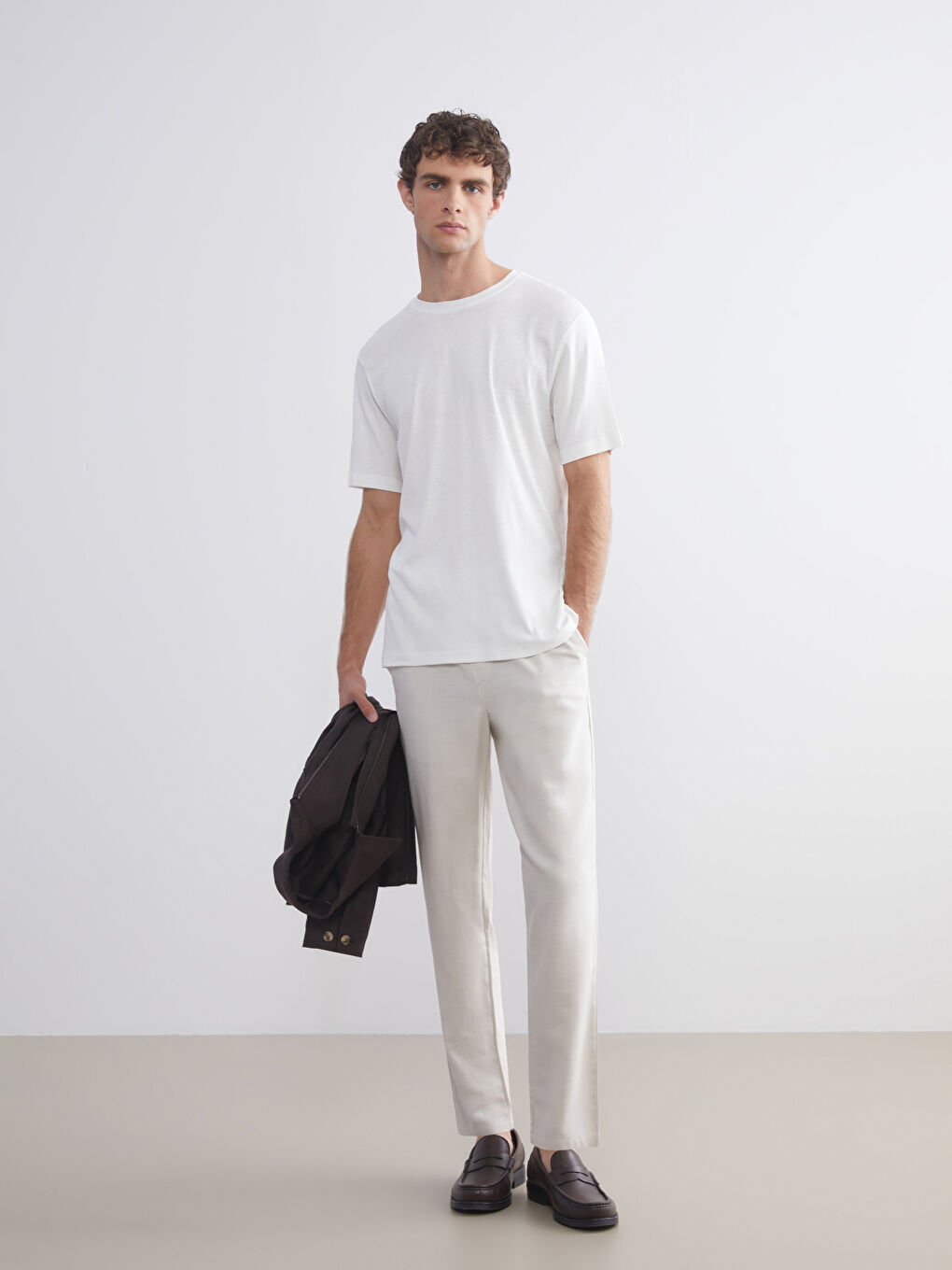 Ekru Bisiklet Yaka Penye Erkek Tişört-1