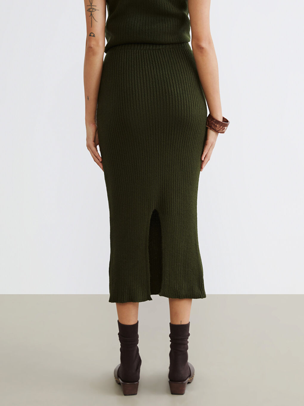 Haki Dar Fit Yırtmaçlı Etek-3