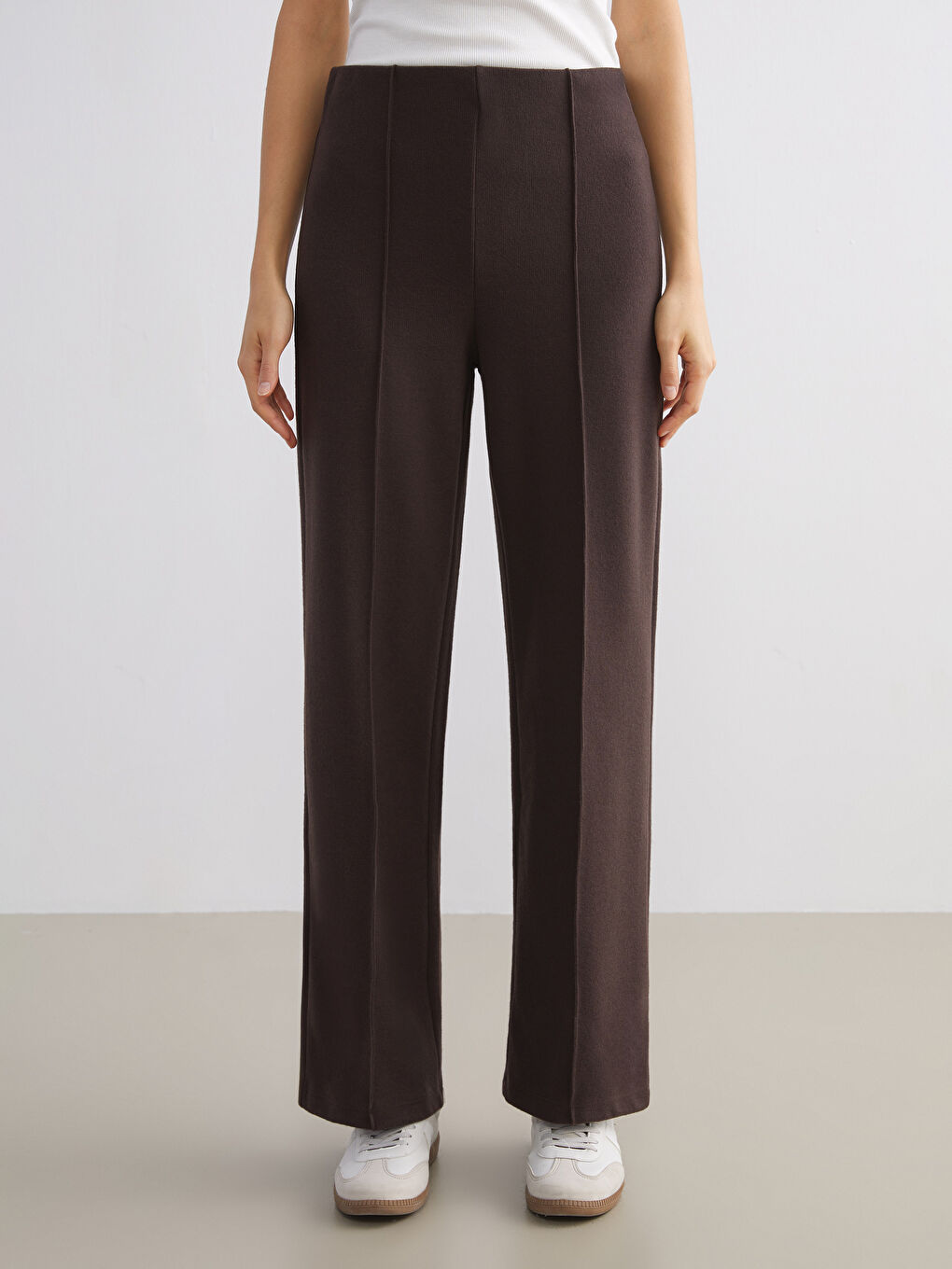 Pantalone sa elastičnim strukom i širokim nogavicama za žene-2