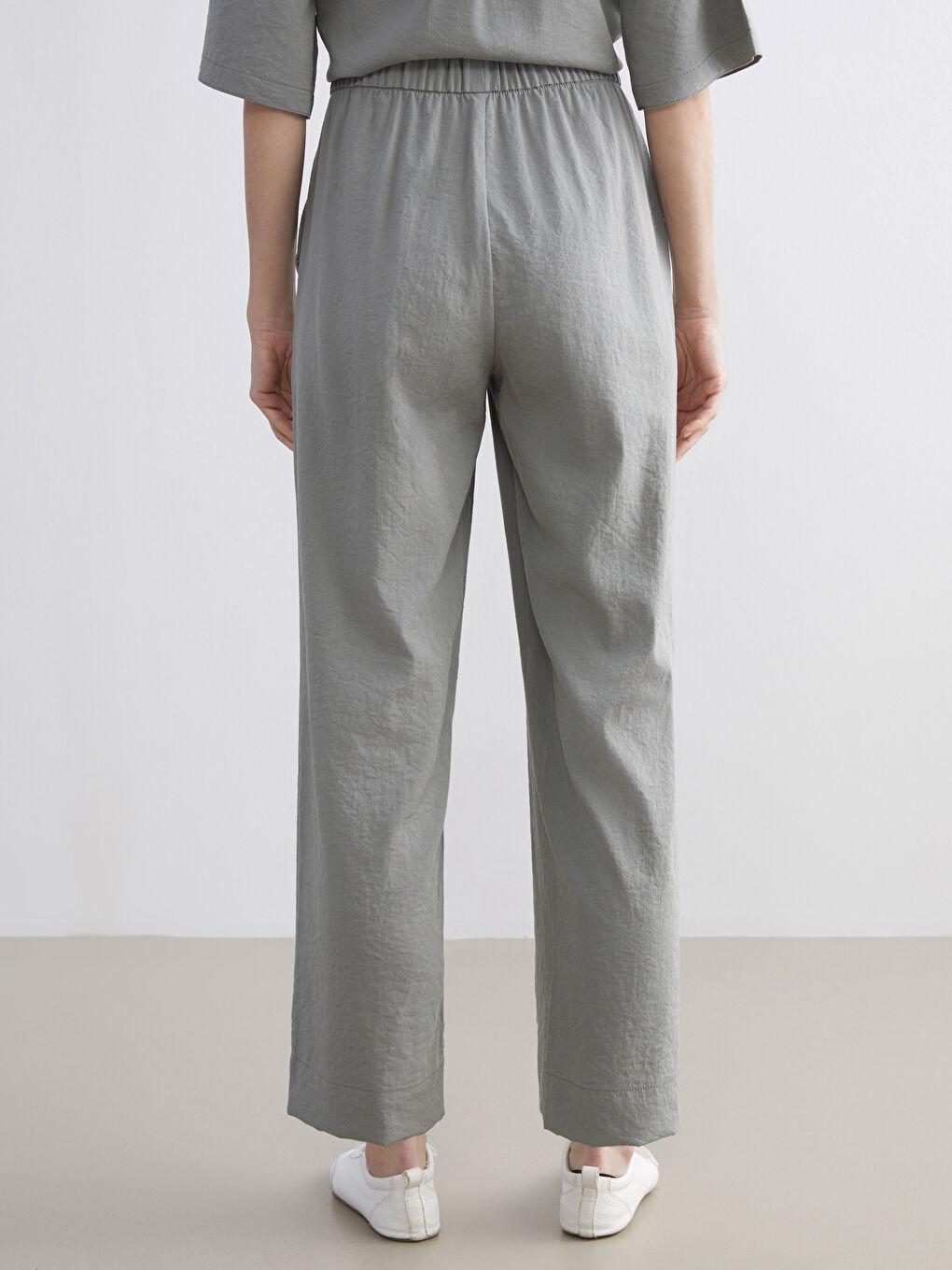 Elastic Waist Wide Leg Women's Trousers-3